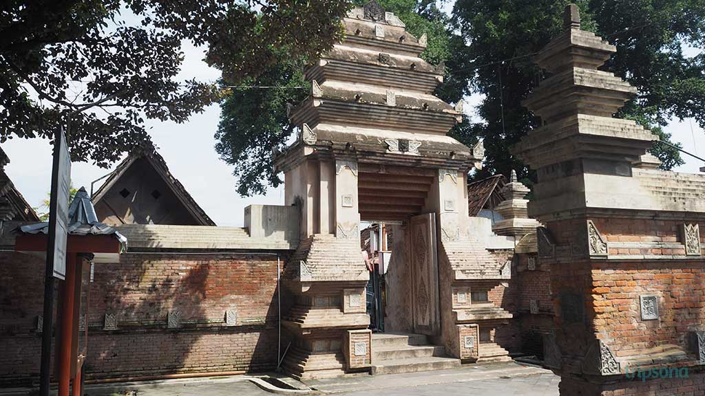 Kotagede Heritage Trail | Yogyakarta Tour Package • Tripsona